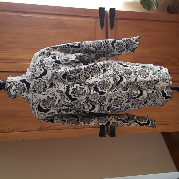 Venario wool blend reversible  cardigan - Picture 3 of 13